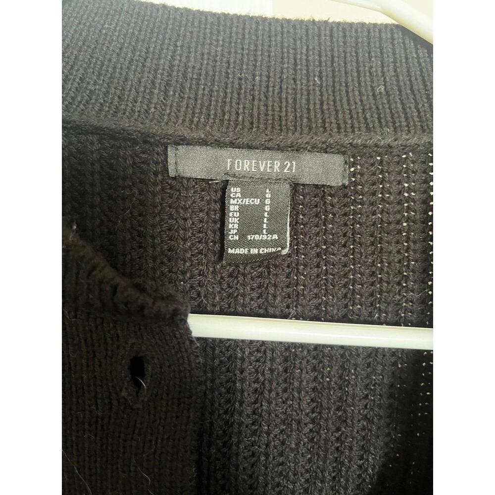 Sweater - Picture 3 of 3